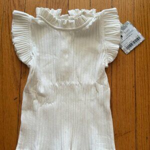 Kate Quinn sleeveless ruffle tee in coconut 18-24 new with tags